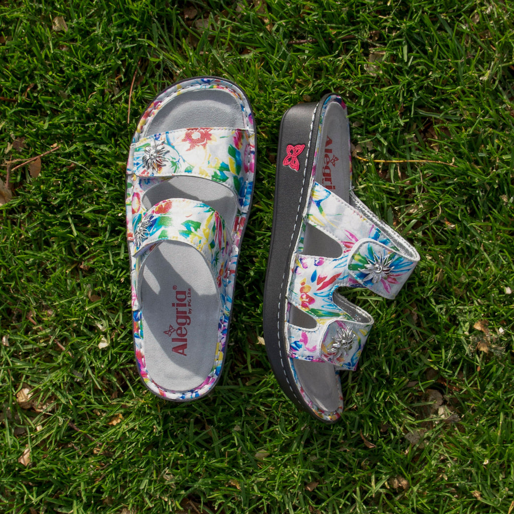 Violette Mai Thai slide sandal with cutout design on mini outsole - VIO-7524_S2