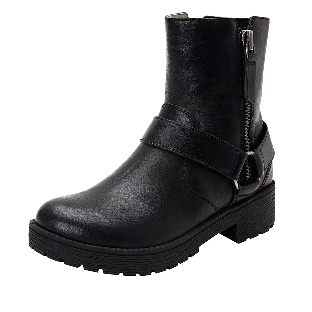 Charlette Crazyhorse Black boot with rugged lug inspired outsole- CHA-101CH_S1
 (4170850926646)