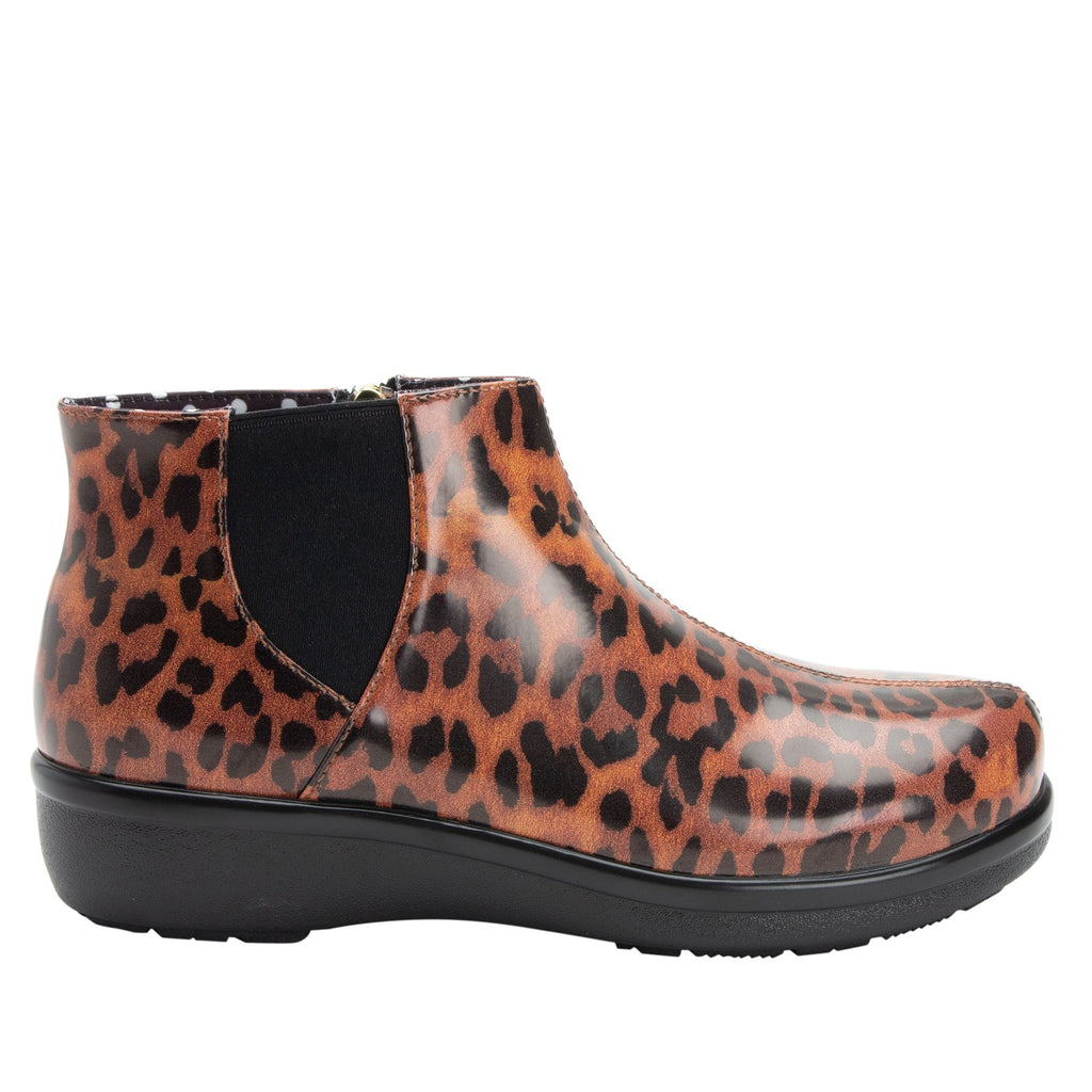 Climatease weather resistant Leopard Boot with trim comfort outsole. CLI-402_S2 (2146054373430)