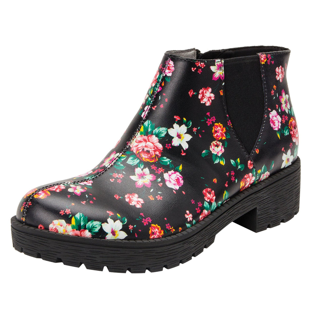 Shayne Blossom boot with rugged lug inspired outsole- SHA-911_S1
 (4112943546422)