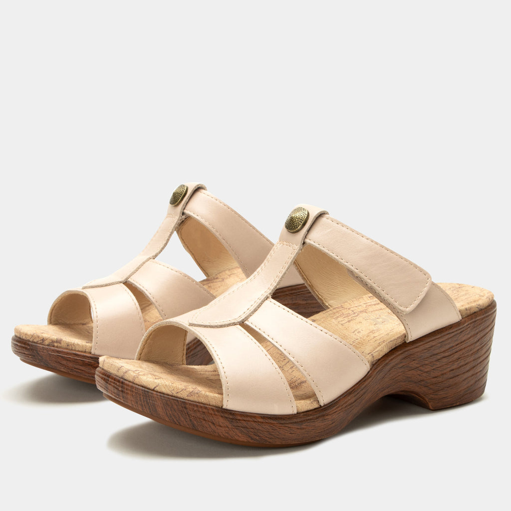 Shantal Oat Sandal | Alegria Shoes