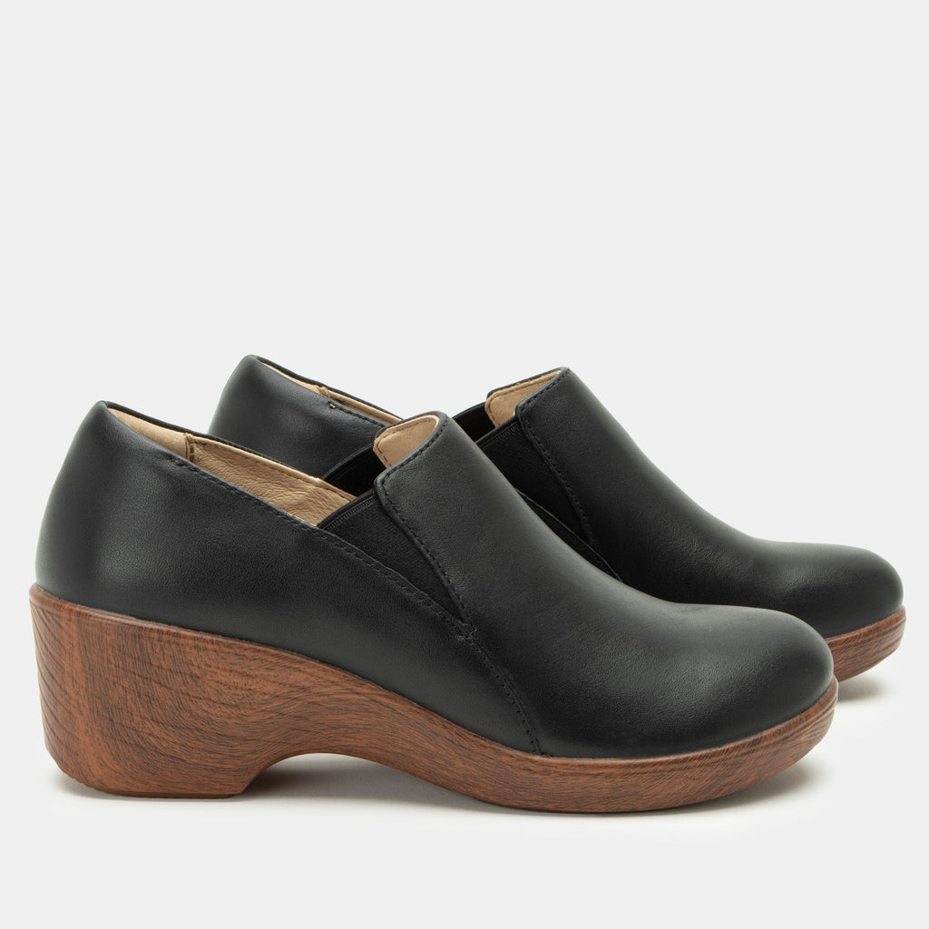 Skylar Coal Shoe | Alegria Shoes