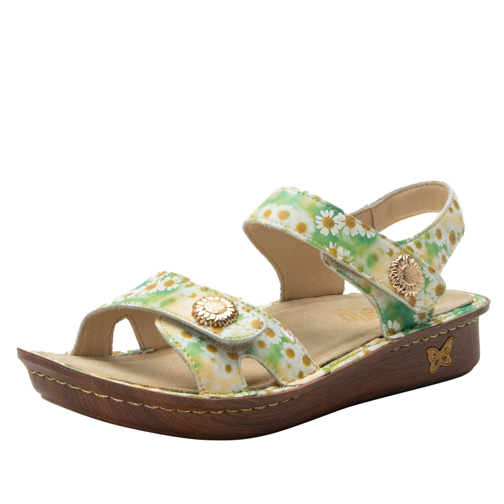 Vienna Coming Up Daisies Sandal with two adjustable hook and loop strap closures and ankle strap - VIE-7422_S1