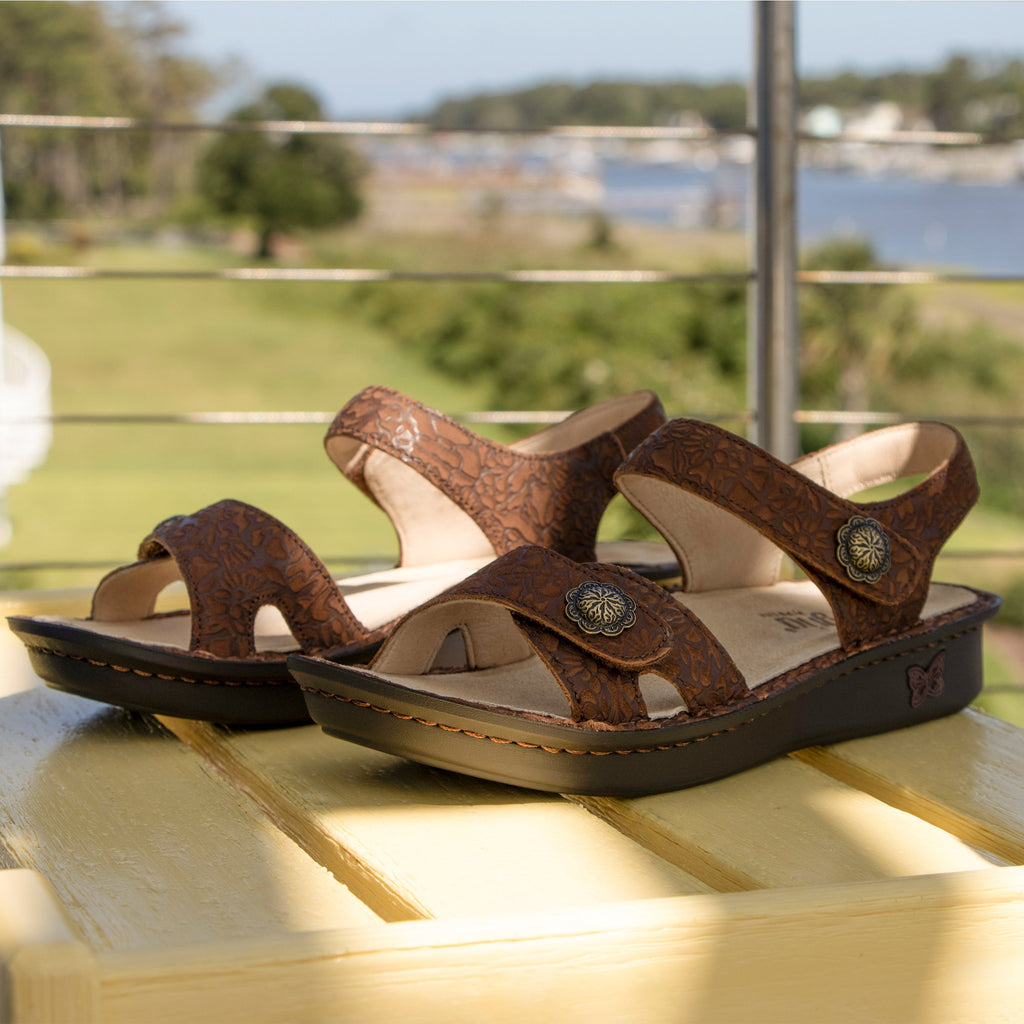 Vienna Delicut Tawny Sandal with two adjustable hook and loop strap closures and ankle strap - VIE-7608_S2