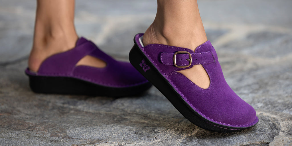 Classic Amethyst clog with patented replaceable footbed design on Classic rocker outsole.