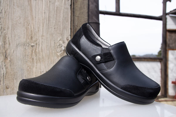 Paityn slip on shoe with a slimmer silhouette on a flexible career casual outsole.