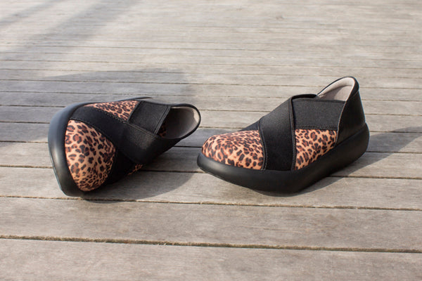 Evie Leopard shoes with Dream Fit® uppers for maximum accommodation across the foot. 