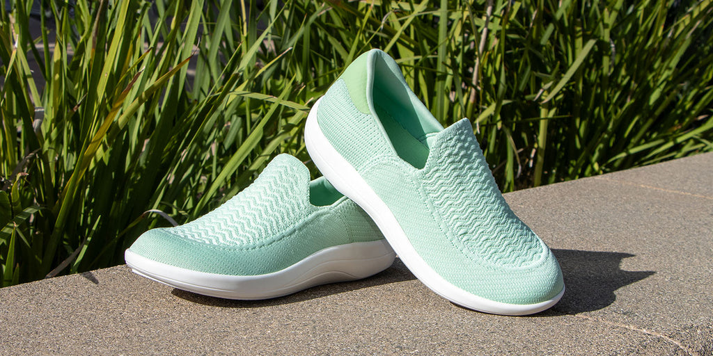 Steadie Mint slip-on shoe with Dream Fit® uppers set on a sport rocker outsole. 