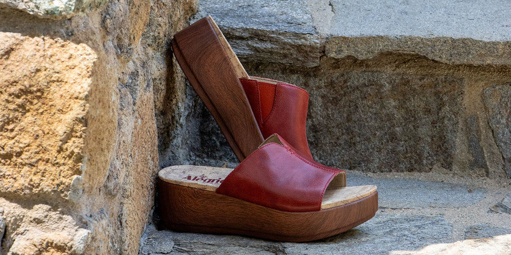 Triniti Garnet slide sandal on comfort flatform outsole.
