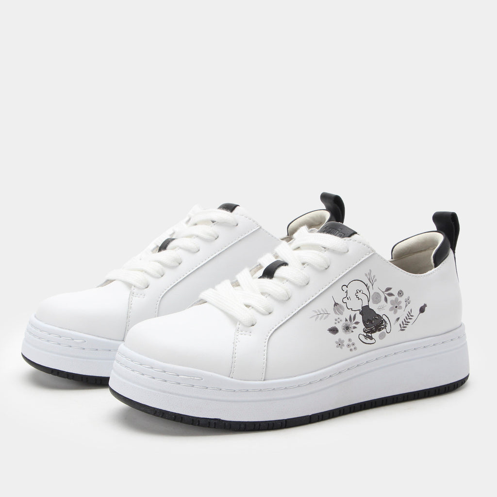 Adysen In Flowers Black/White Shoe | Alegria Shoes