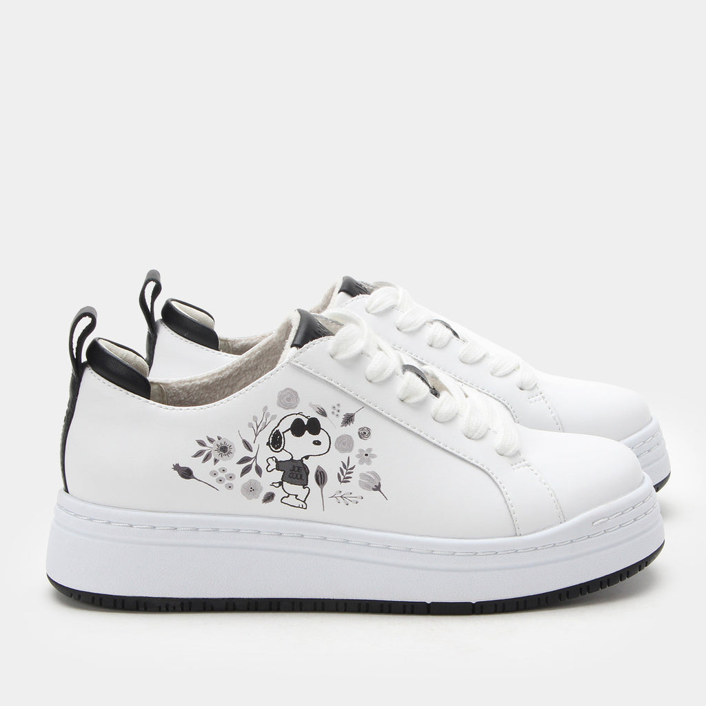 Adysen In Flowers Black/White Shoe | Alegria Shoes