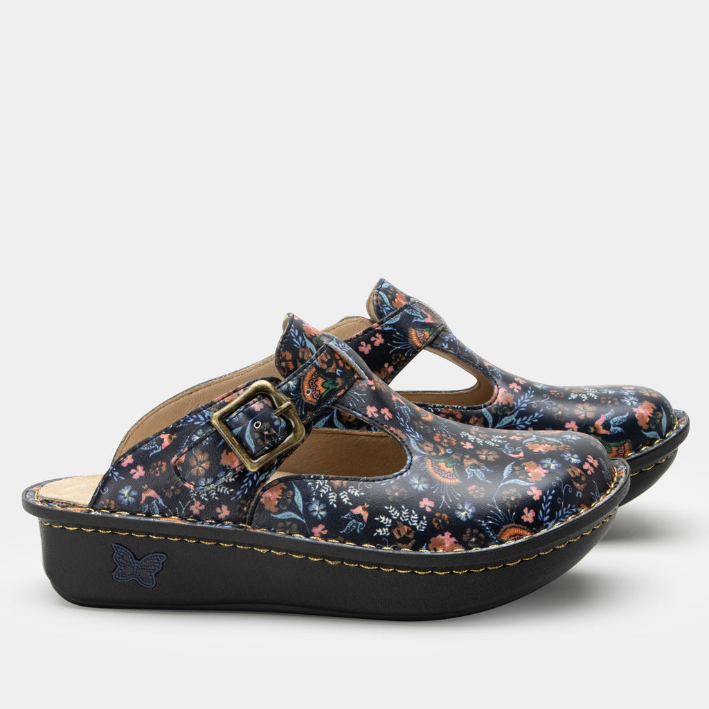 Classic Lax A Daisy open back clog on a classic rocker outsole - ALG-6302_S2