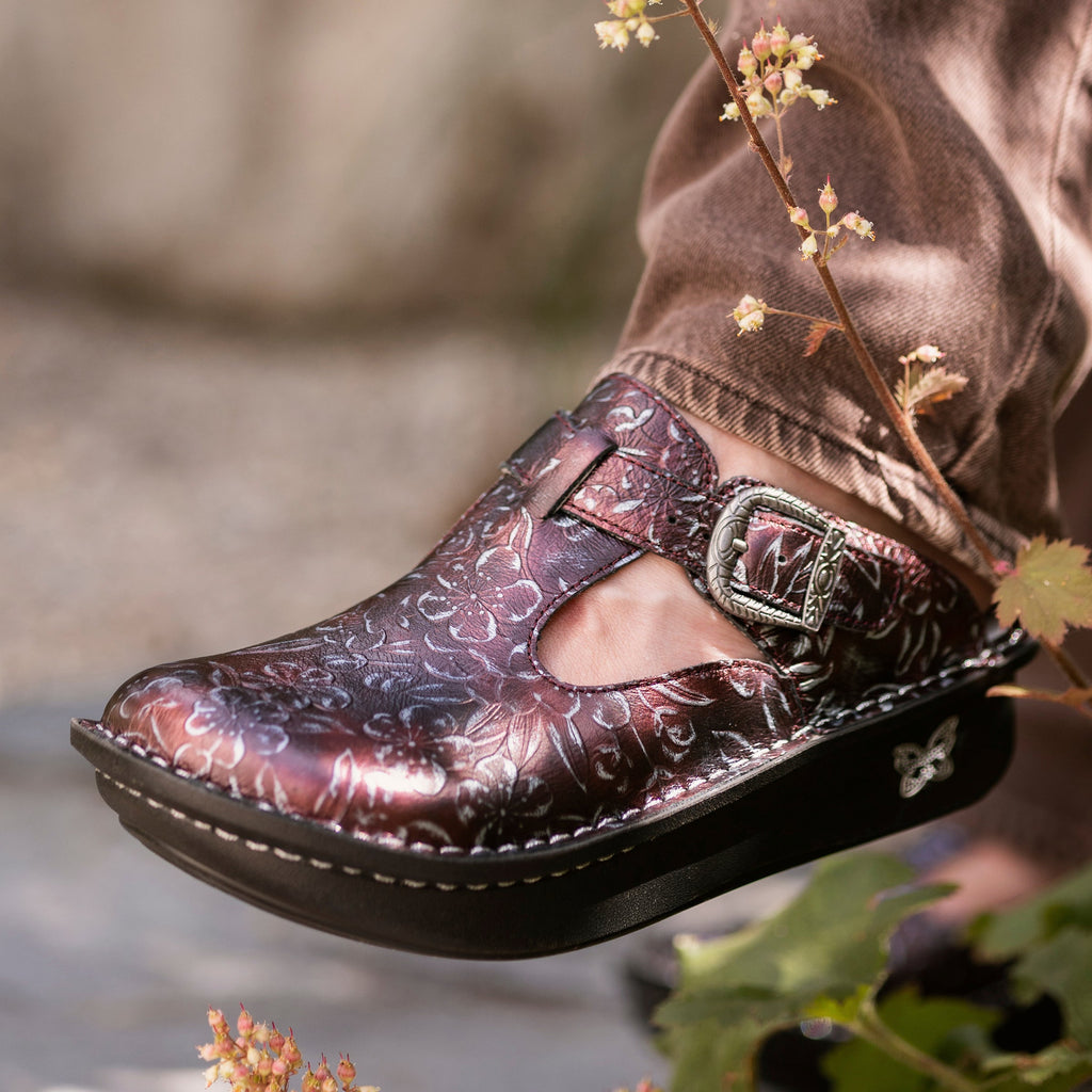 Classic Rosewood Shoe | Alegria Shoes
