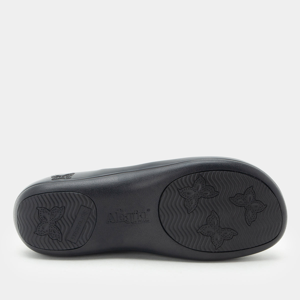  Bottom view showing the textured outsole.  KEL-SNP19