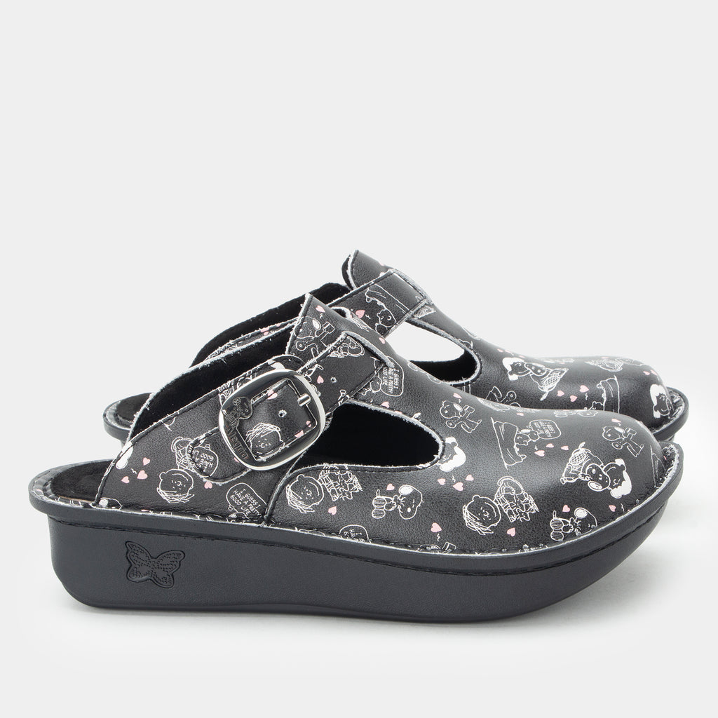 Classic Black Snuggles Side view of Black clog featuring Peanuts® character doodle on a Classic rocker outsole- showing silver buckle hardware.