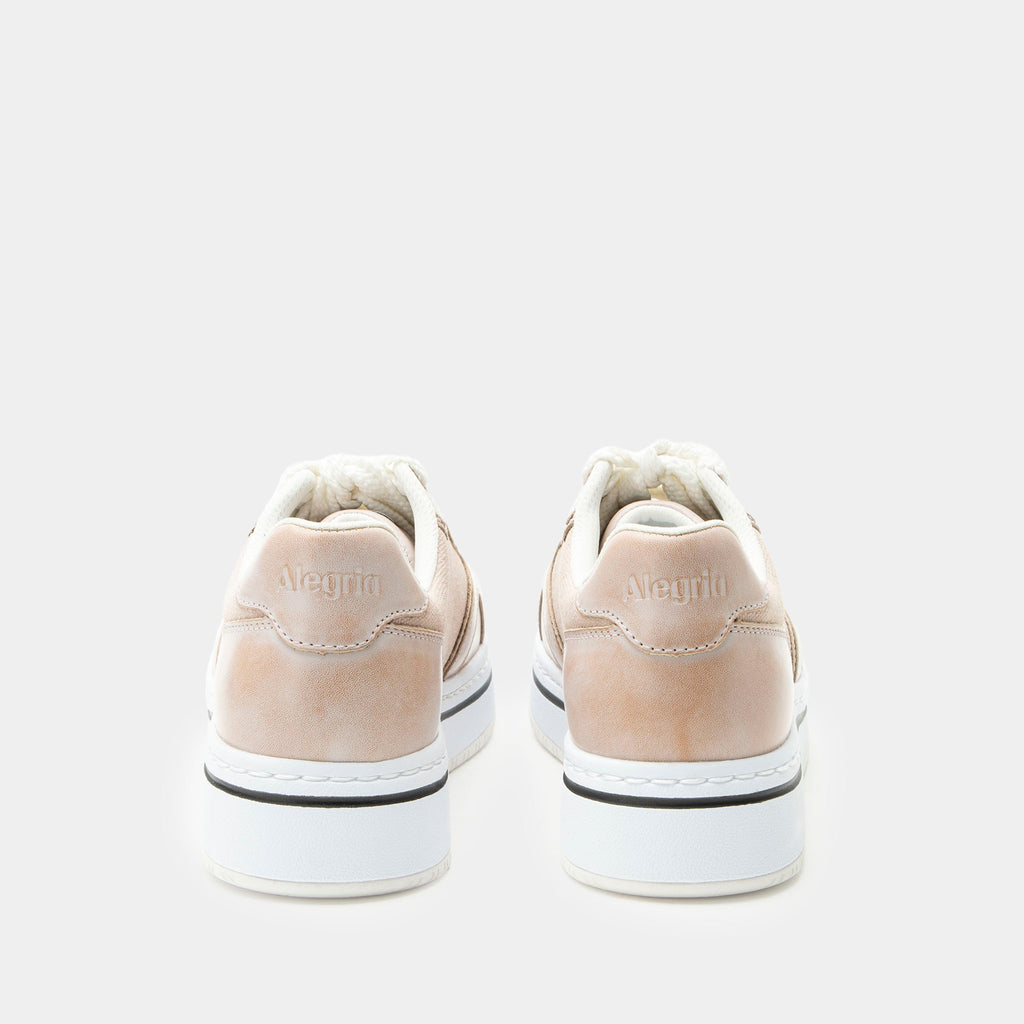 Alyster Blush shoe on a Sportform outsole| Fashion lace up shoe with a pink leather and canvas upper.