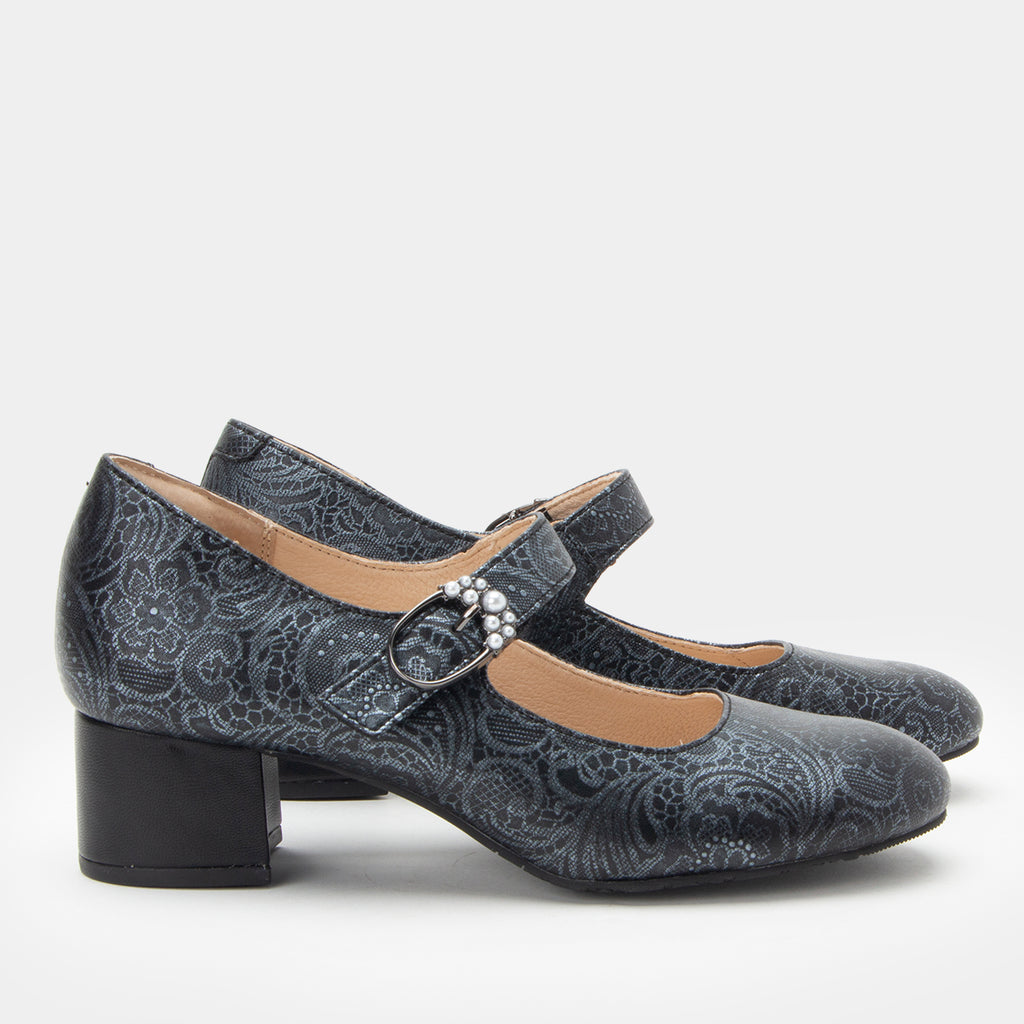Ameliah Glinda Shoe