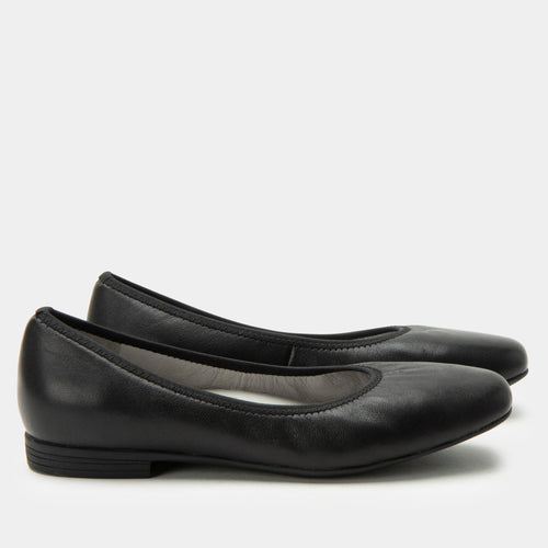Arielle Black Shoe | Alegria Shoes