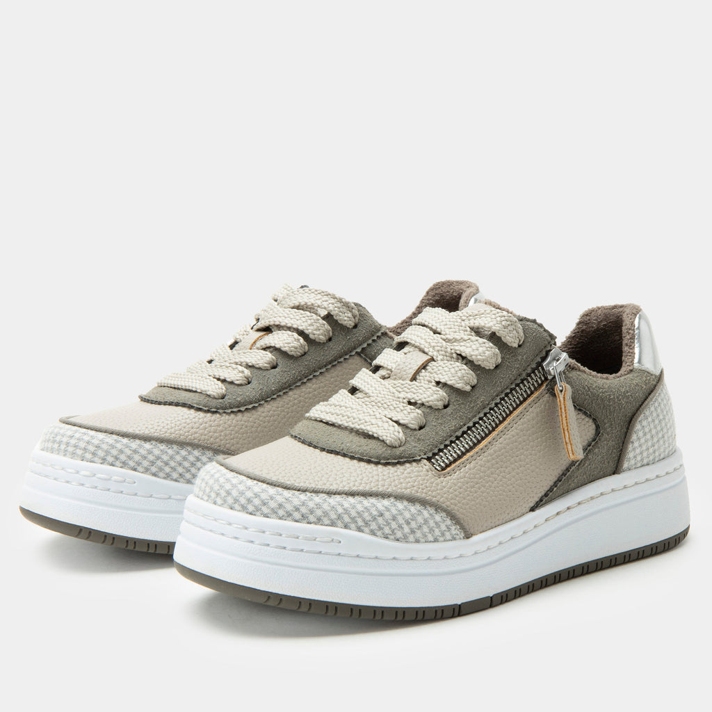 Averie Houndstooth Grey Shoe | Alegria Shoes