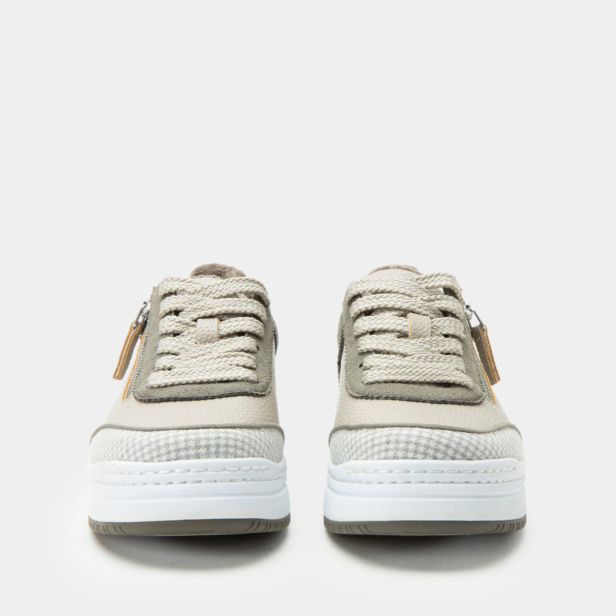 Averie Houndstooth Grey Shoe | Alegria Shoes