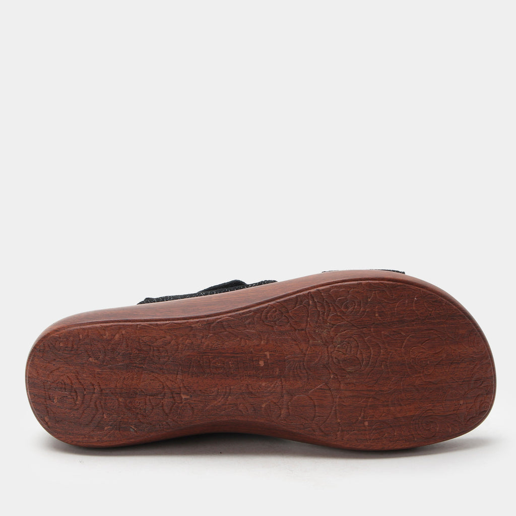 Bailee Crackle Black Sandal | Alegria Shoes