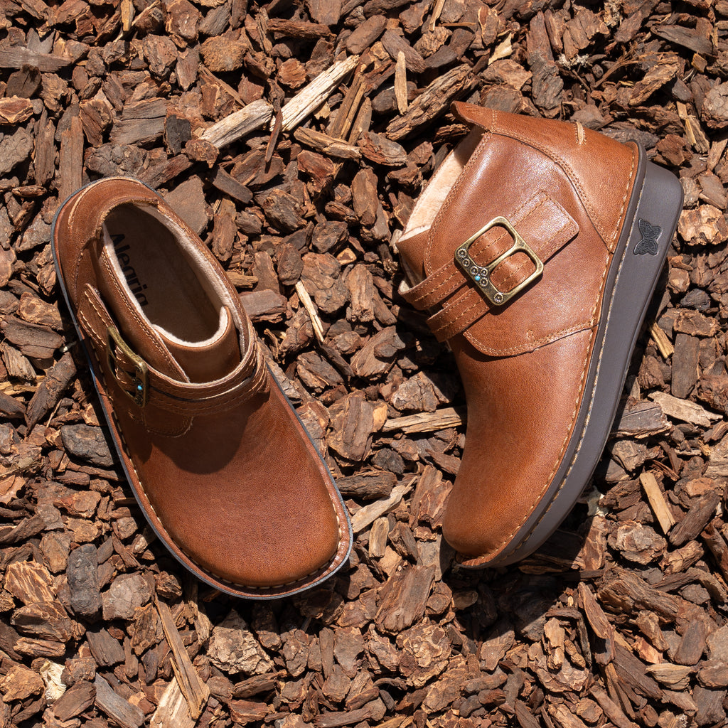 Caiti Washed Umber Boot