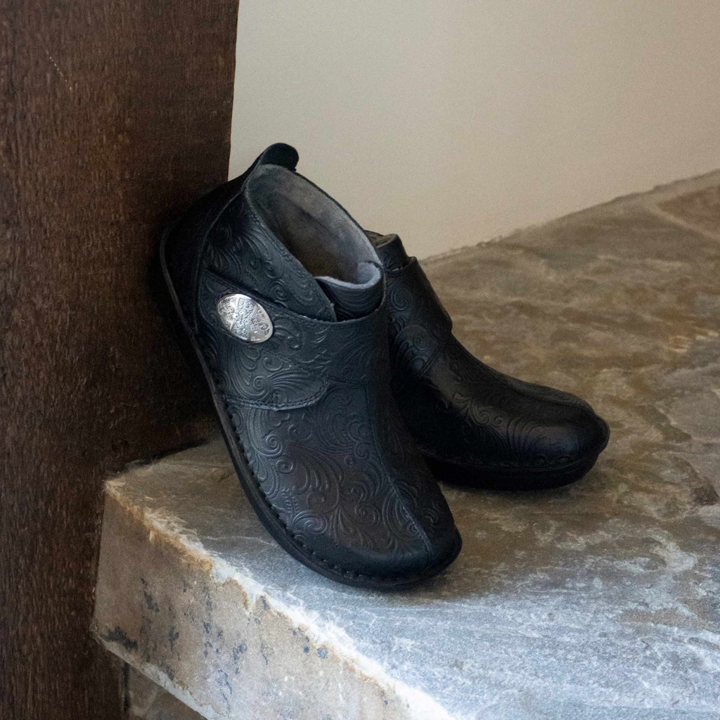 Caiti Night N Gale Boot | Alegria Shoes