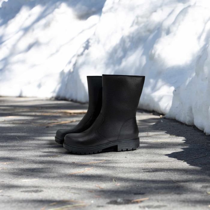 alegria Chalet Raven Boot