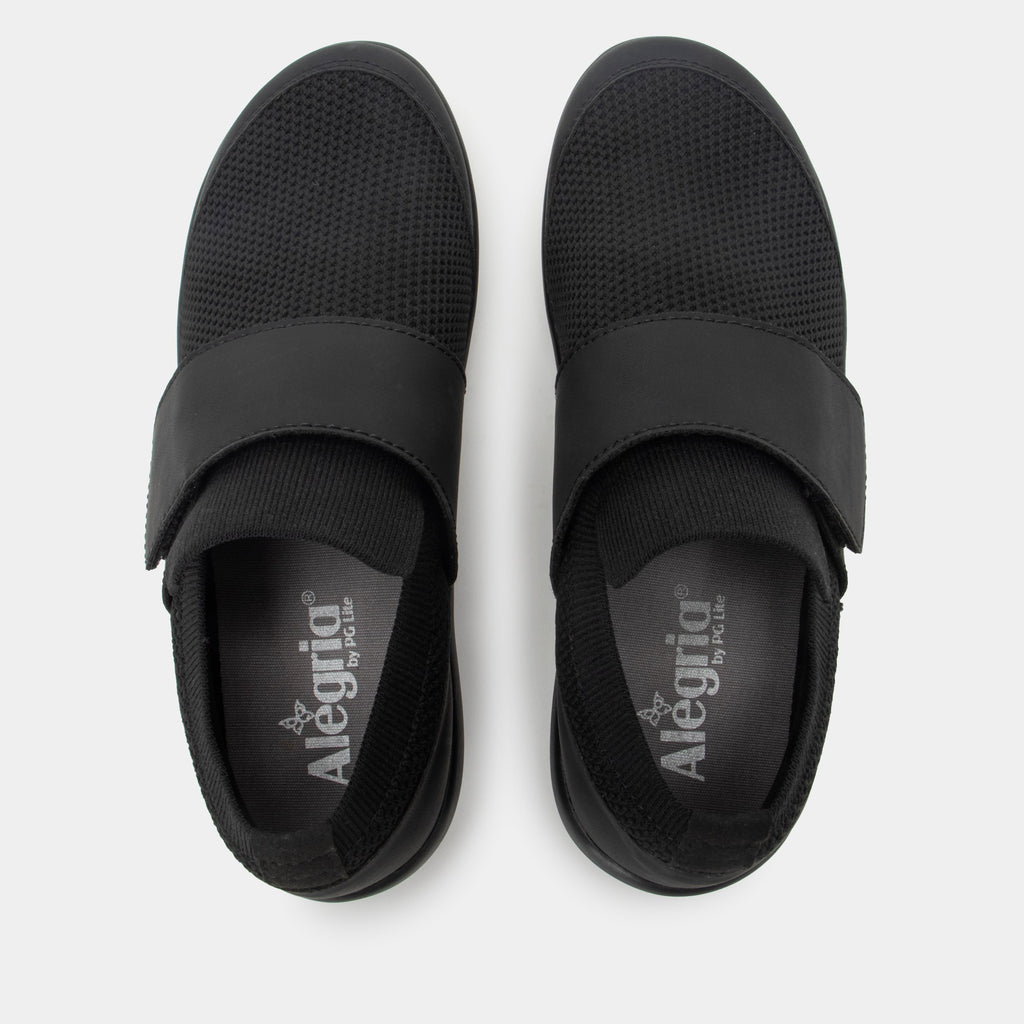 Dasher Black Out Shoe | Alegria Shoes