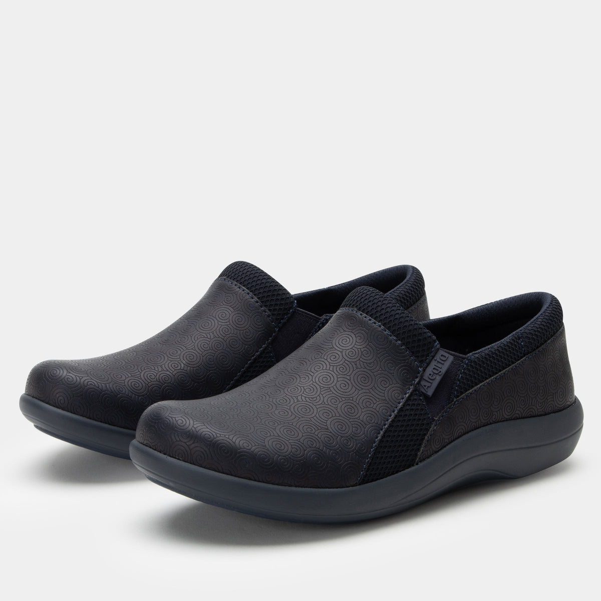 Duette Swirl Wind Navy sport rocker shoe on a lightweight responsive polyurethane outsole. DUE-6312_S1