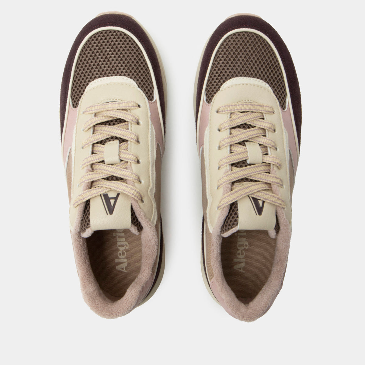 Embyr Chery Lacquer Shoe | Alegria Shoes