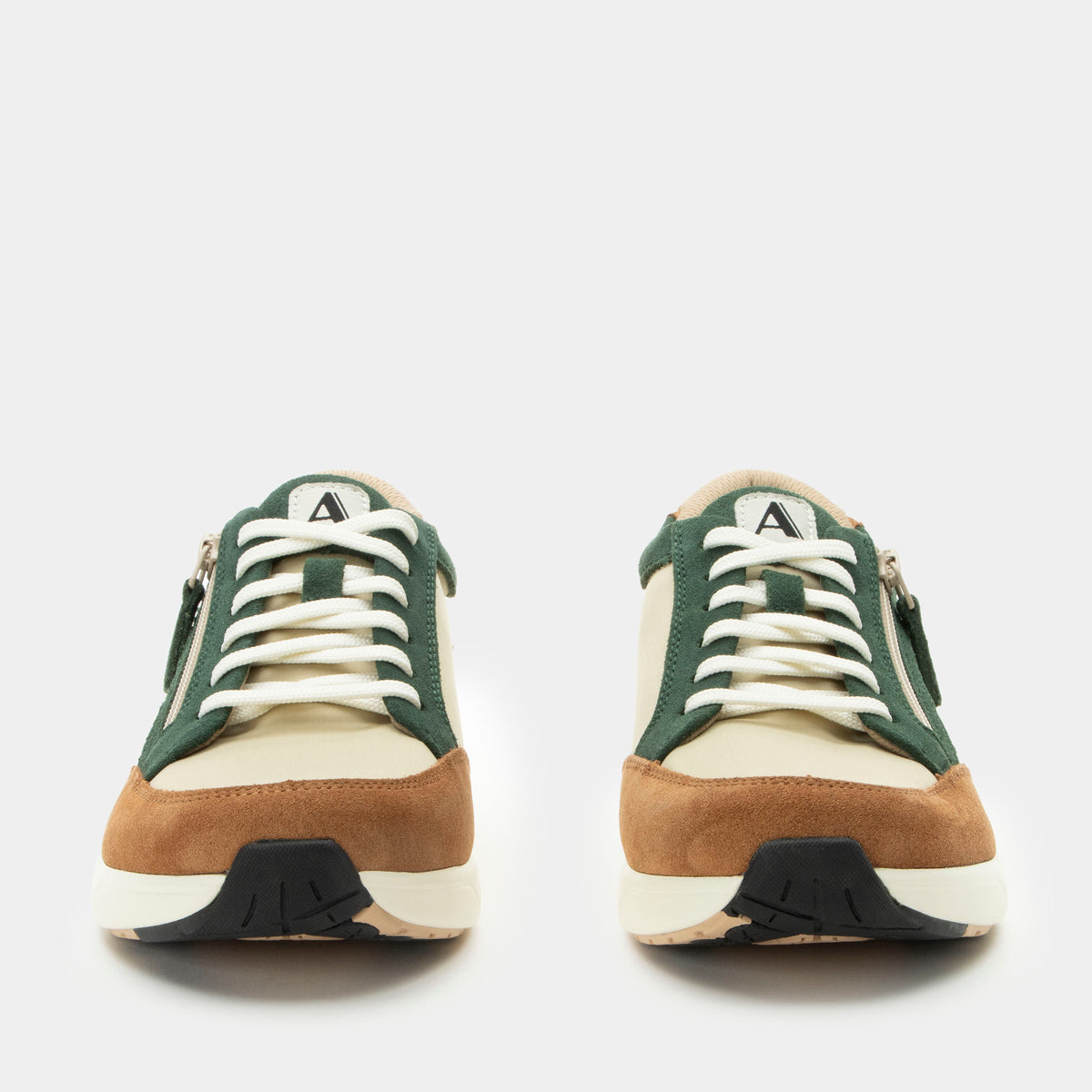 Eazeer Nomad shoe on a Power Walker outsole EZR-6374_S5