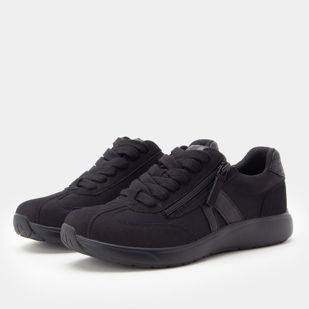 Eazeer Midnight Shoe