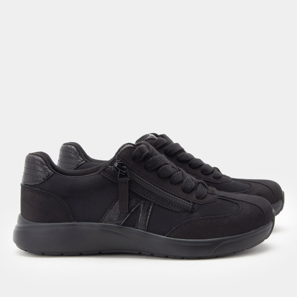 Eazeer Midnight Shoe
