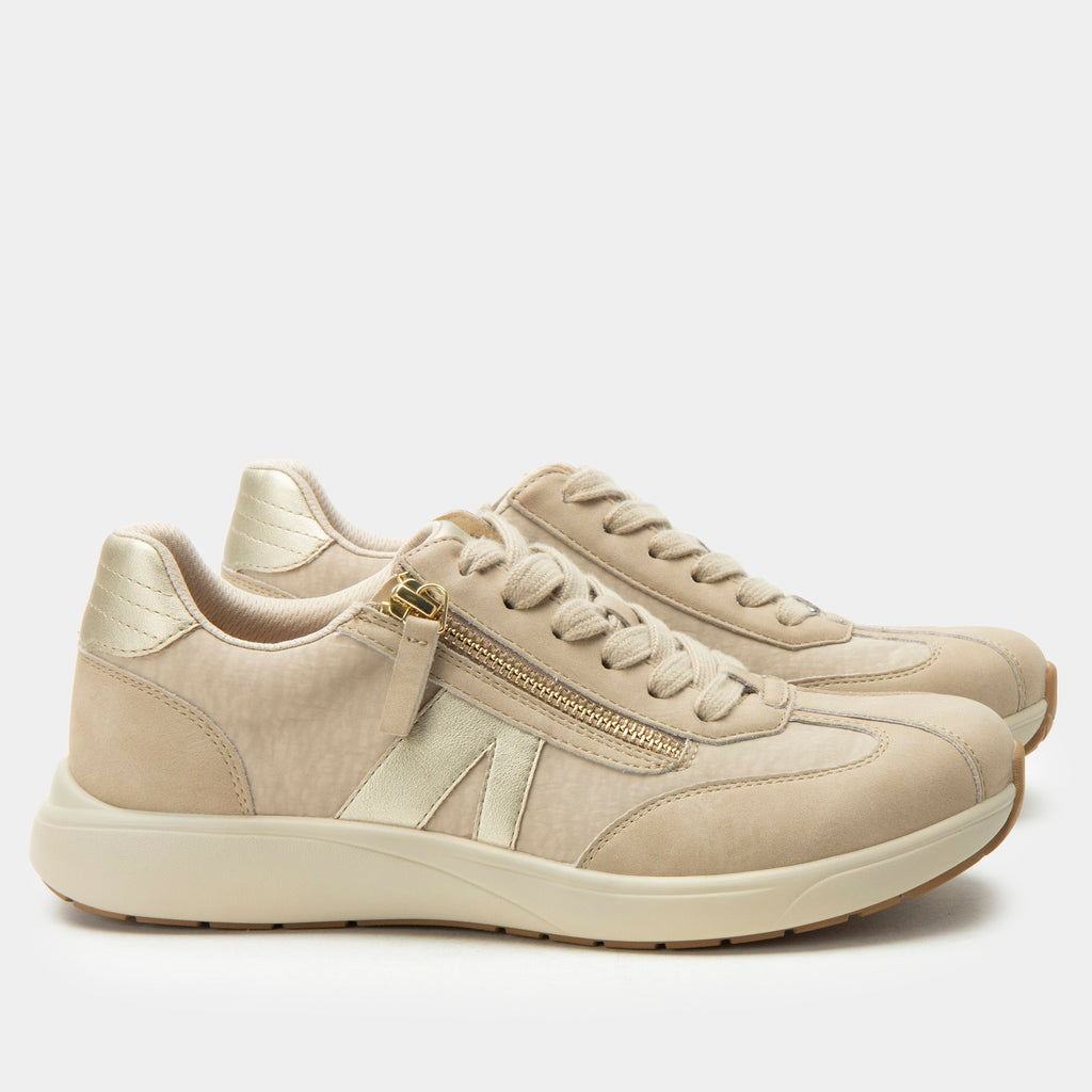 Eazeer Beige Shoe | Alegria Shoes