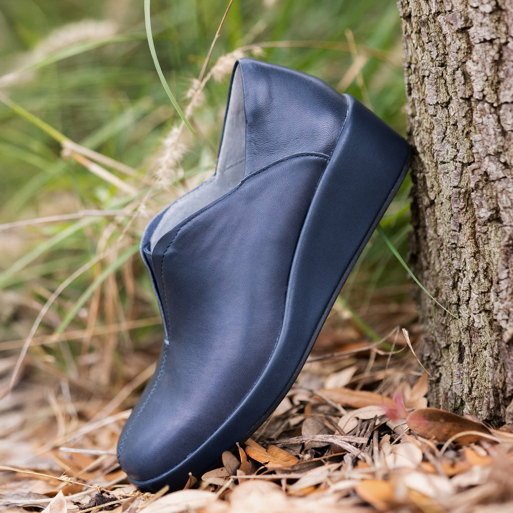 Hadlee After Midnight Shoe | Alegria Shoes