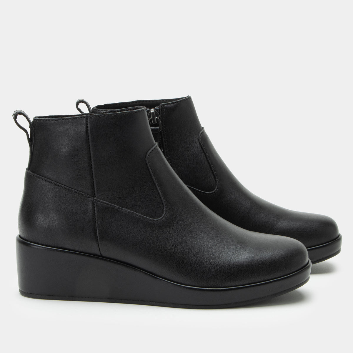 Hadi Black Boot | Alegria Shoes