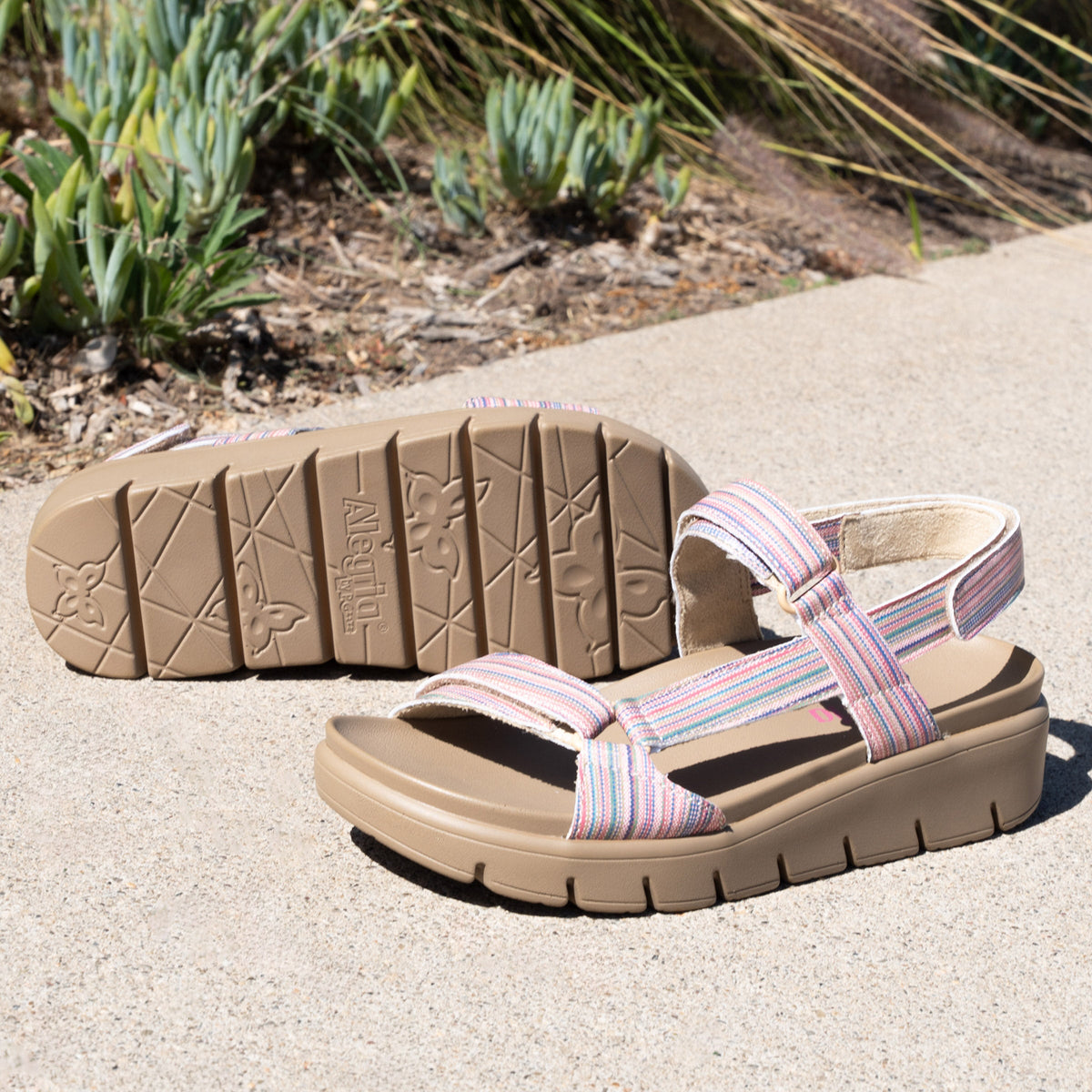 Henna Mutany Sandal | Alegria Shoes