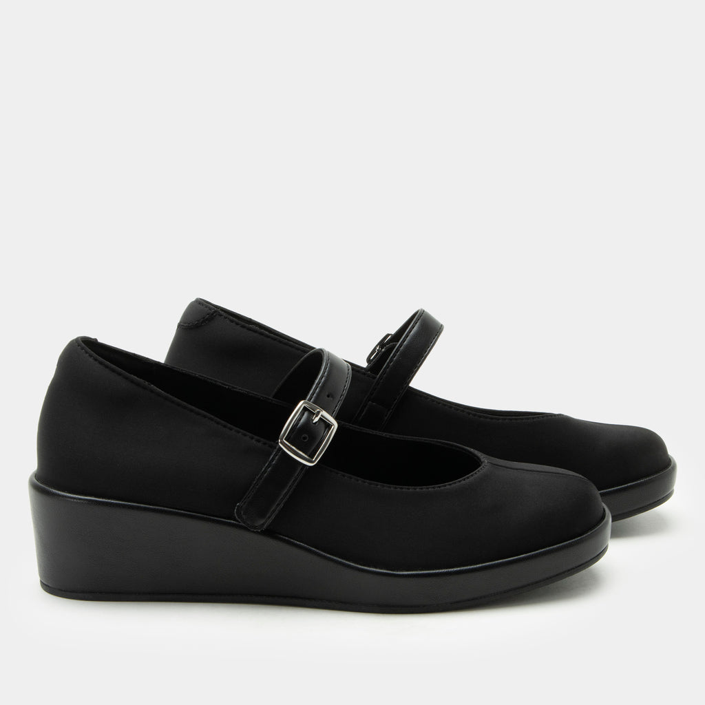 Haylo Black Dream Fit® shoe on a Trimform wedge outsole | Black Dream Fit with a hook and loop strap.