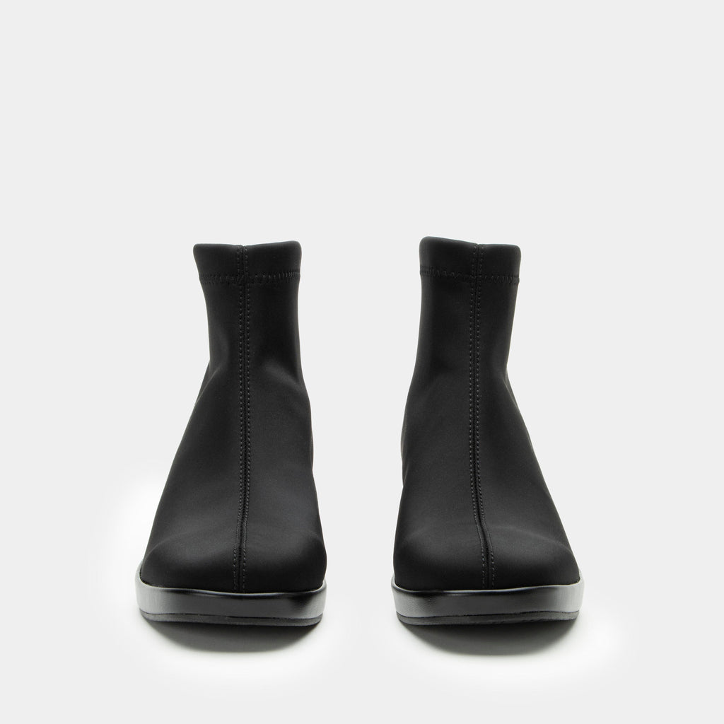 Harmoni Black Boot on a Trimform wedge outsole | Black Dream Fit ankle bootie on a wedge heel.