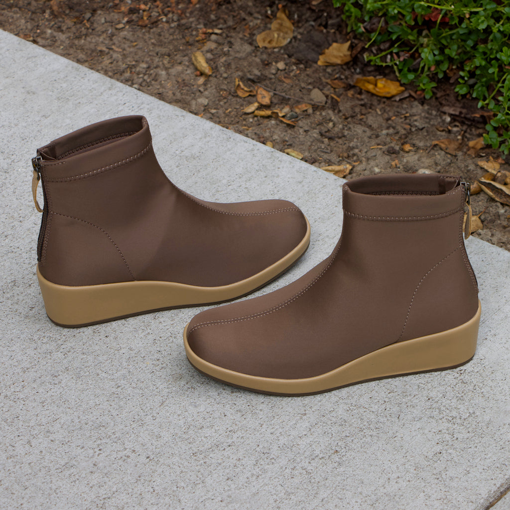 Harmoni Camel Boot on a Trimform wedge outsole | Tan Dream Fit ankle bootie on a wedge heel.