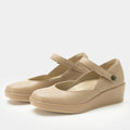 Hayes Beige Shoe | Alegria Shoes