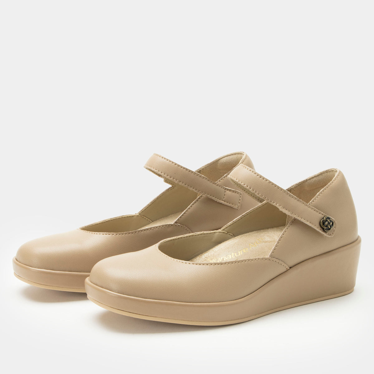 Hayes Beige Shoe | Alegria Shoes