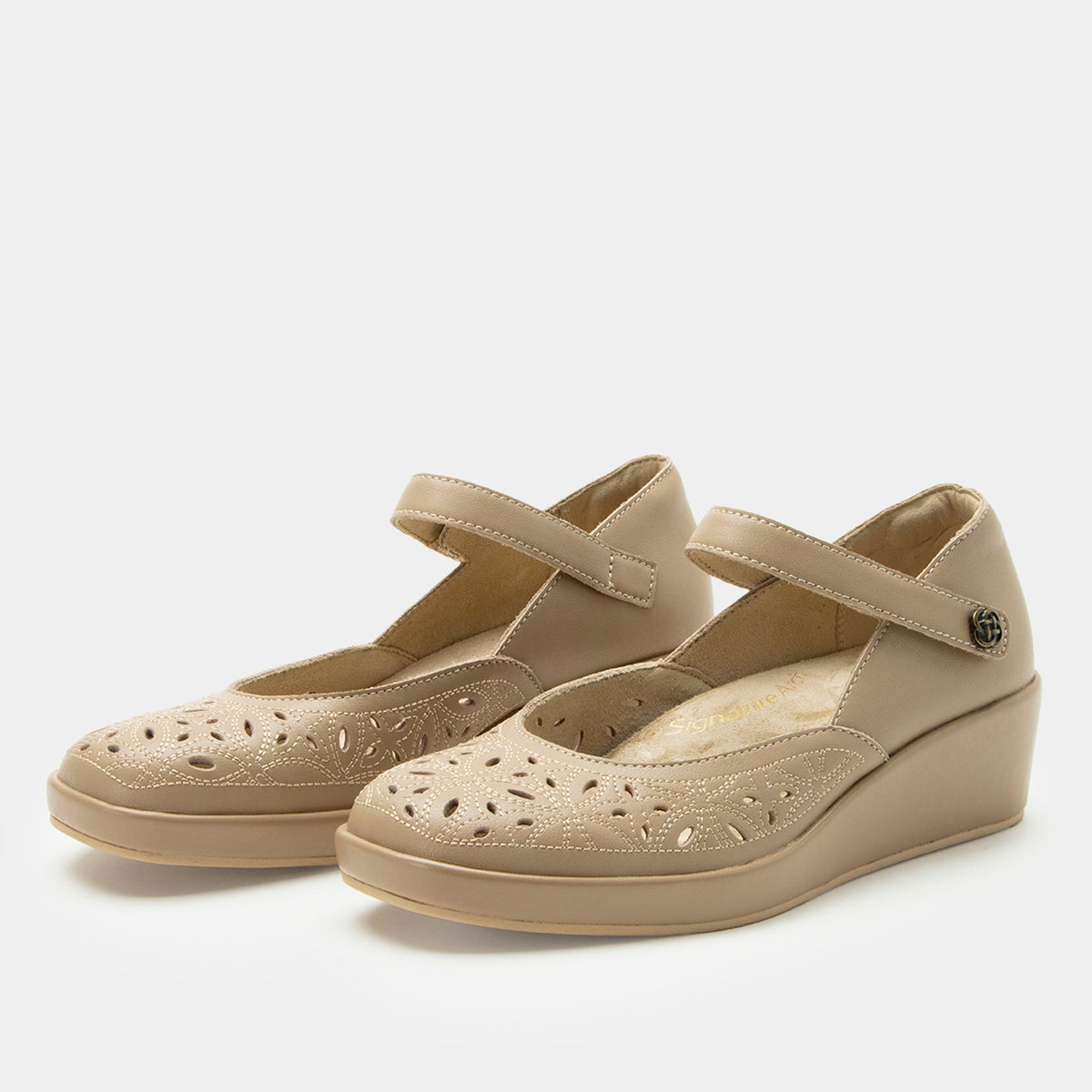 Hayes Beige Breeze Shoe | Alegria Shoes