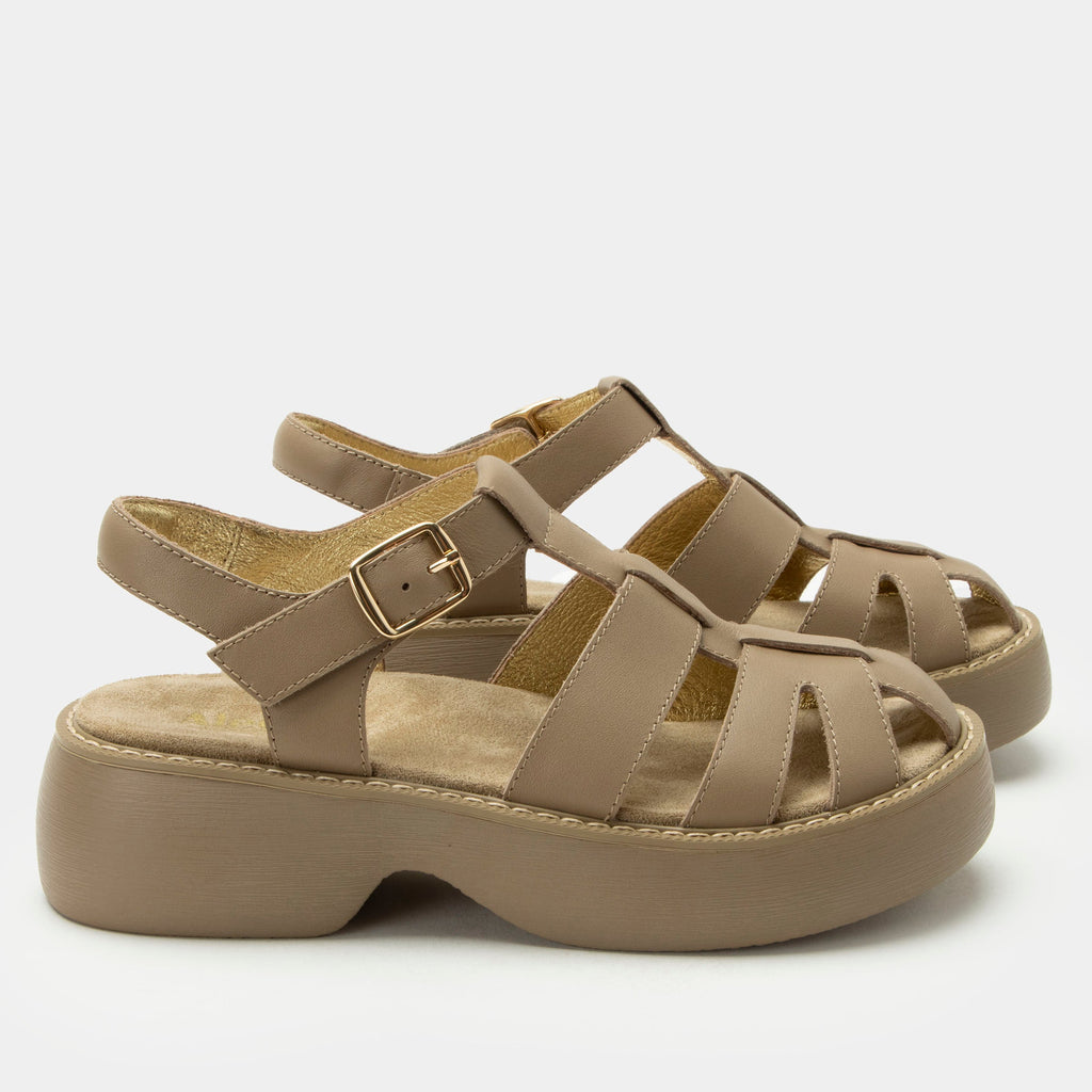 Ingrid Beige sandal| Tan leather sandal on a chunky 90's 4 Ever outsole.