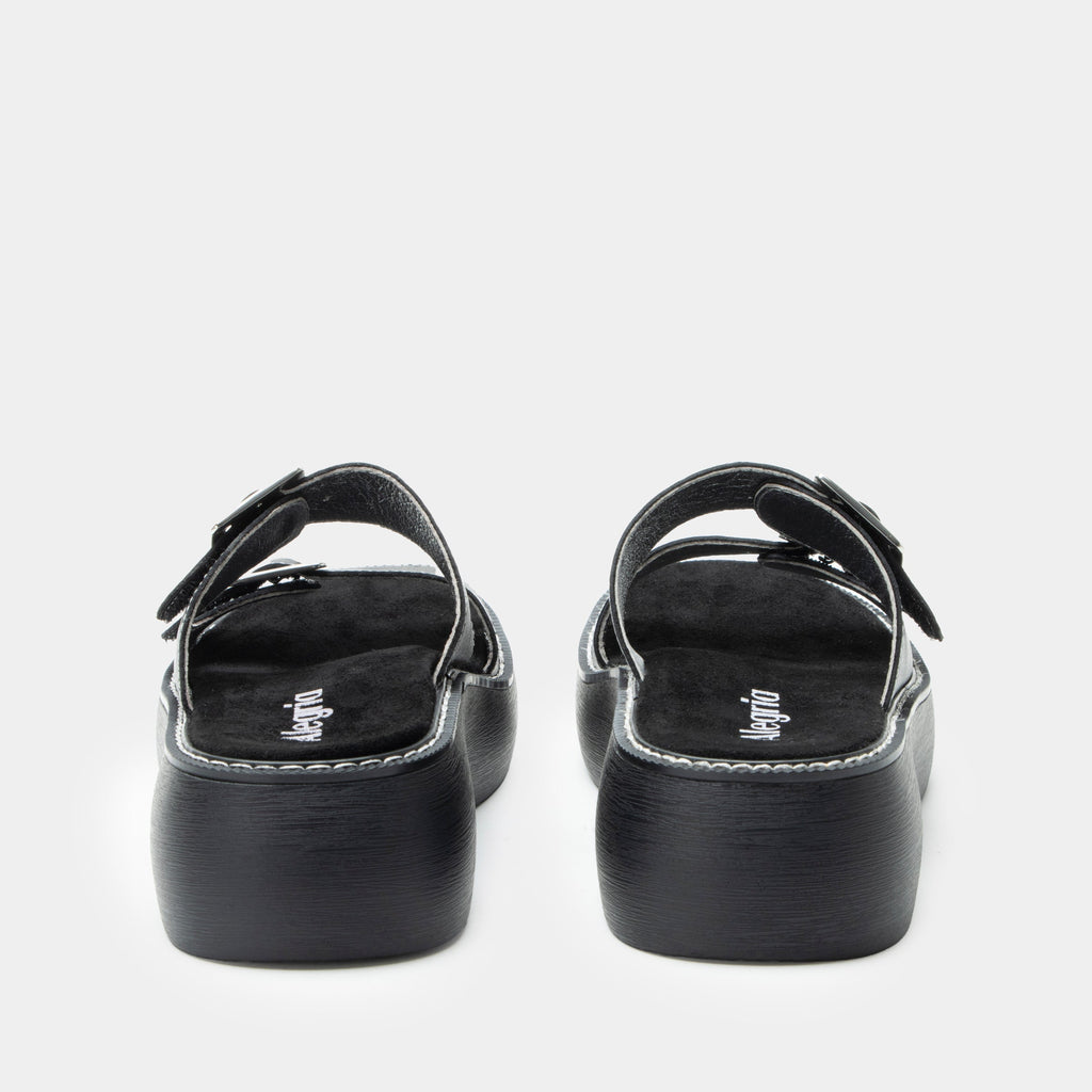 Iza Black Sandal | Alegria Shoes