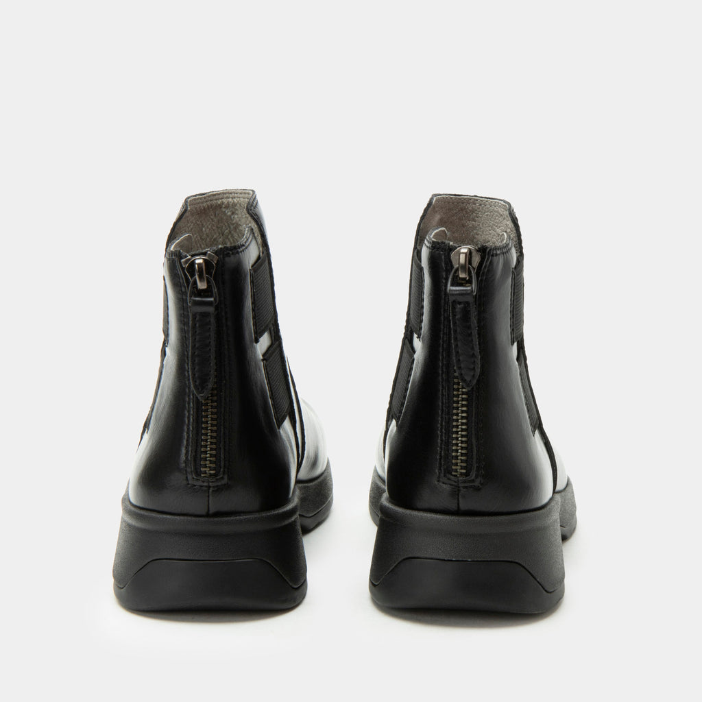 Jordyn Black Boot | Alegria Shoes