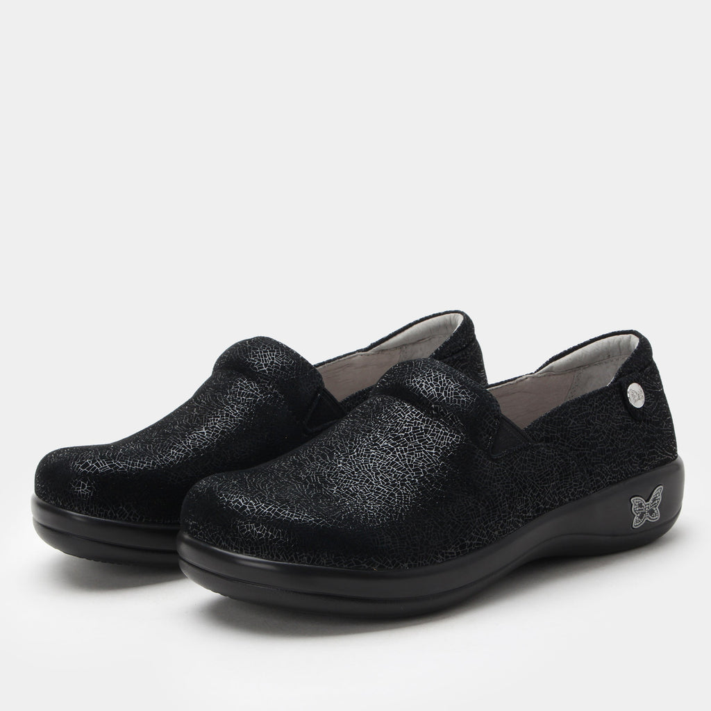 Keli Crackle Black Shoe | Alegria Shoes