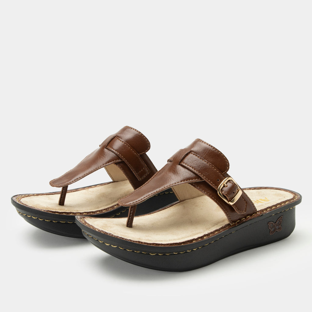 Kennedi Marrone sandal on the Classic rocker outsole | Brown leather toe prong sandal.