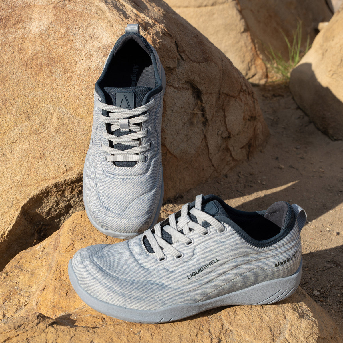 Liber8 Denim Blue Shoe | Alegria Shoes
